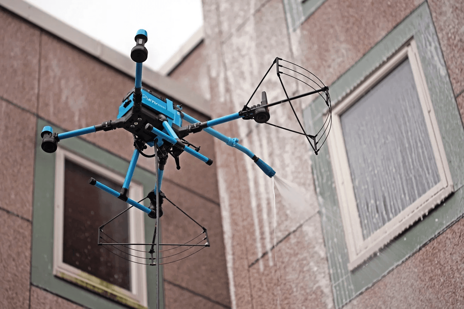 Drone Cleaning